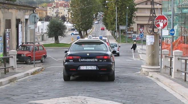 Carabinieri in strada a Rionero
